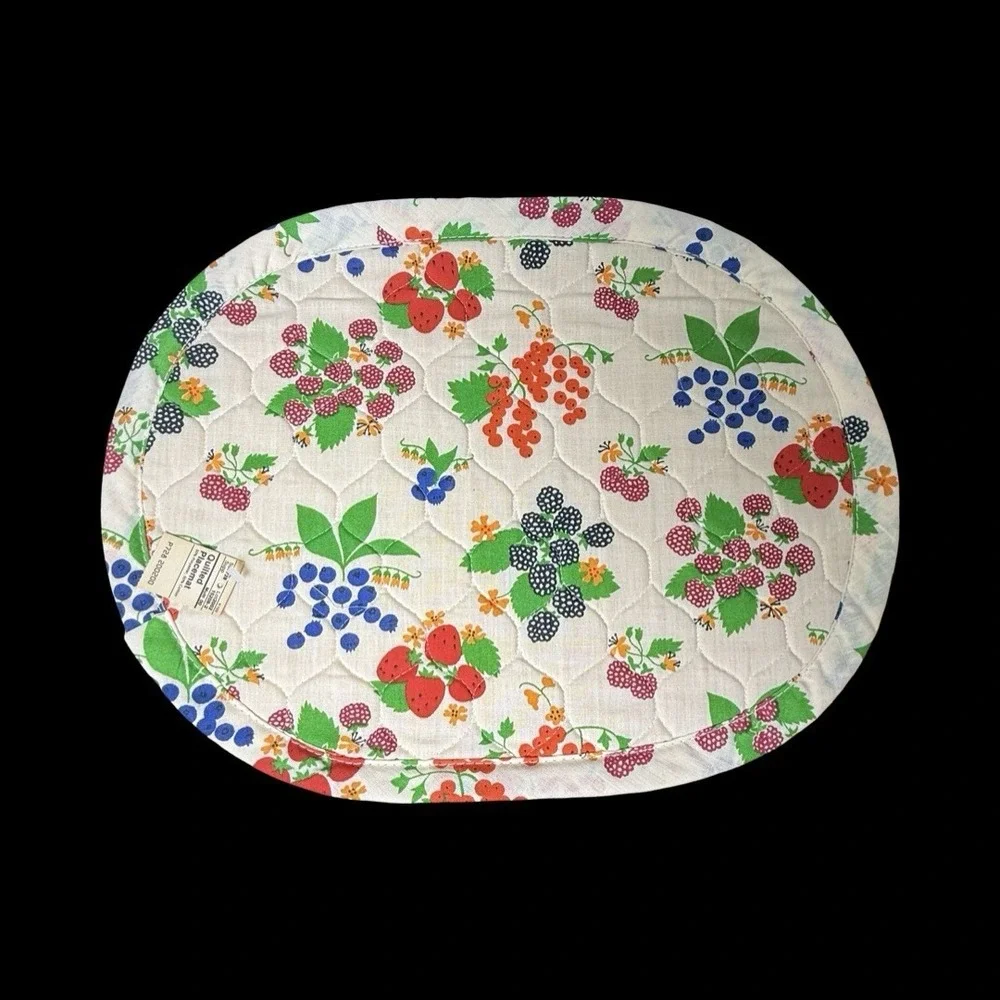 Vintage‎ Quilted Placemats Berries Cottagecore Country Granny Kitchen Set Of 4